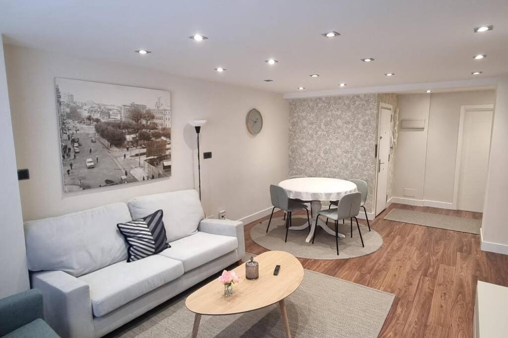 Apartamento Trellis Ла Коруня Екстериор снимка